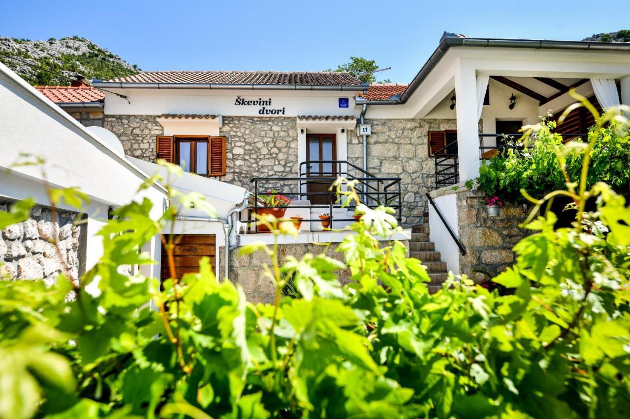 Holiday Home Skevini Dvori Стариград-Пакленица Екстериор снимка