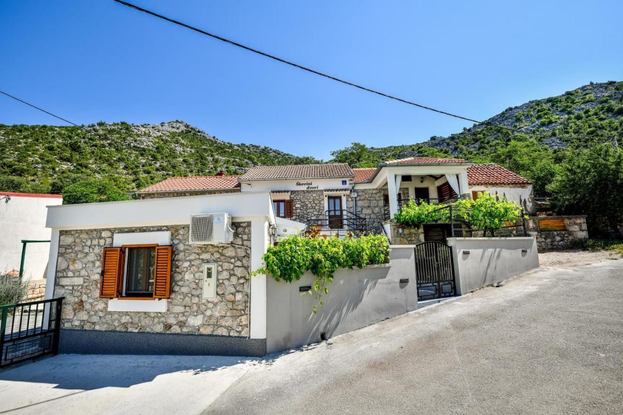 Holiday Home Skevini Dvori Стариград-Пакленица Екстериор снимка
